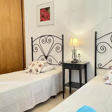Fuer 4 Personen Ca 70 Qm In Nerja, Andalusien Costa Del Sol Apartment