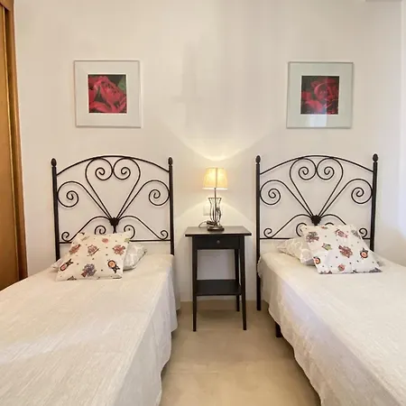 Apartment Fuer 4 Personen Ca 70 Qm In Nerja, Andalusien Costa Del Sol *