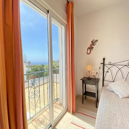 Fuer 4 Personen Ca 70 Qm In Nerja, Andalusien Costa Del Sol Nerja
